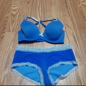 Bra & panty lot!